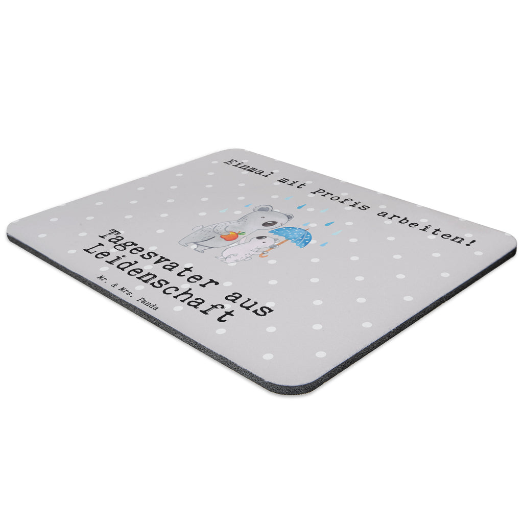 Mauspad Tagesvater aus Leidenschaft Mousepad, Computer zubehör, Büroausstattung, PC Zubehör, Arbeitszimmer, Mauspad, Einzigartiges Mauspad, Designer Mauspad, Beruf, Ausbildung, Jubiläum, Abschied, Rente, Kollege, Kollegin, Geschenk, Schenken, Arbeitskollege, Mitarbeiter, Firma, Danke, Dankeschön