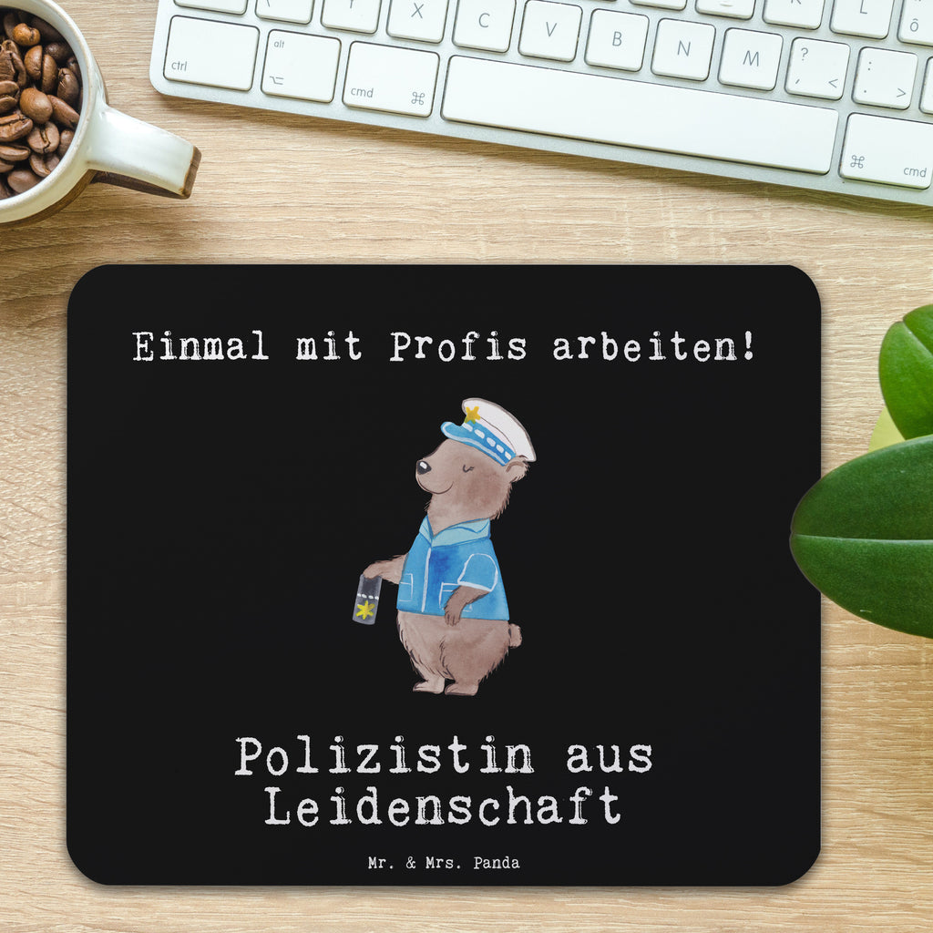 Mauspad Polizistin aus Leidenschaft Mousepad, Computer zubehör, Büroausstattung, PC Zubehör, Arbeitszimmer, Mauspad, Einzigartiges Mauspad, Designer Mauspad, Beruf, Ausbildung, Jubiläum, Abschied, Rente, Kollege, Kollegin, Geschenk, Schenken, Arbeitskollege, Mitarbeiter, Firma, Danke, Dankeschön, Polizistin, Polizeibeamtin, Wachfrau, Cop, Polizei, Studium