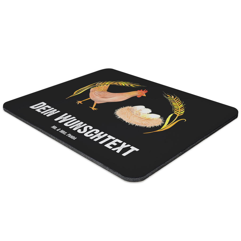 Personalisiertes Mauspad Huhn stolz Personalisiertes Mousepad, Personalisiertes Mouse Pad, Personalisiertes Mauspad, Mauspad mit Namen, Mousepad mit Namen, Mauspad bedrucken, Mousepad bedrucken, Namensaufdruck, selbst bedrucken, Arbeitszimmer Geschenk, Büro Geschenk, Mouse Pad mit Namen, Selbst bedrucken, Individuelles Mauspad, Einzigartiges Mauspad, Mauspad mit Namen gestalten, Bauernhof, Hoftiere, Landwirt, Landwirtin, Hahn, Henne, Hühner, Eier, Hof, Landleben, Motivation, Geburt, Magie, Spruch, Schwangerschaft