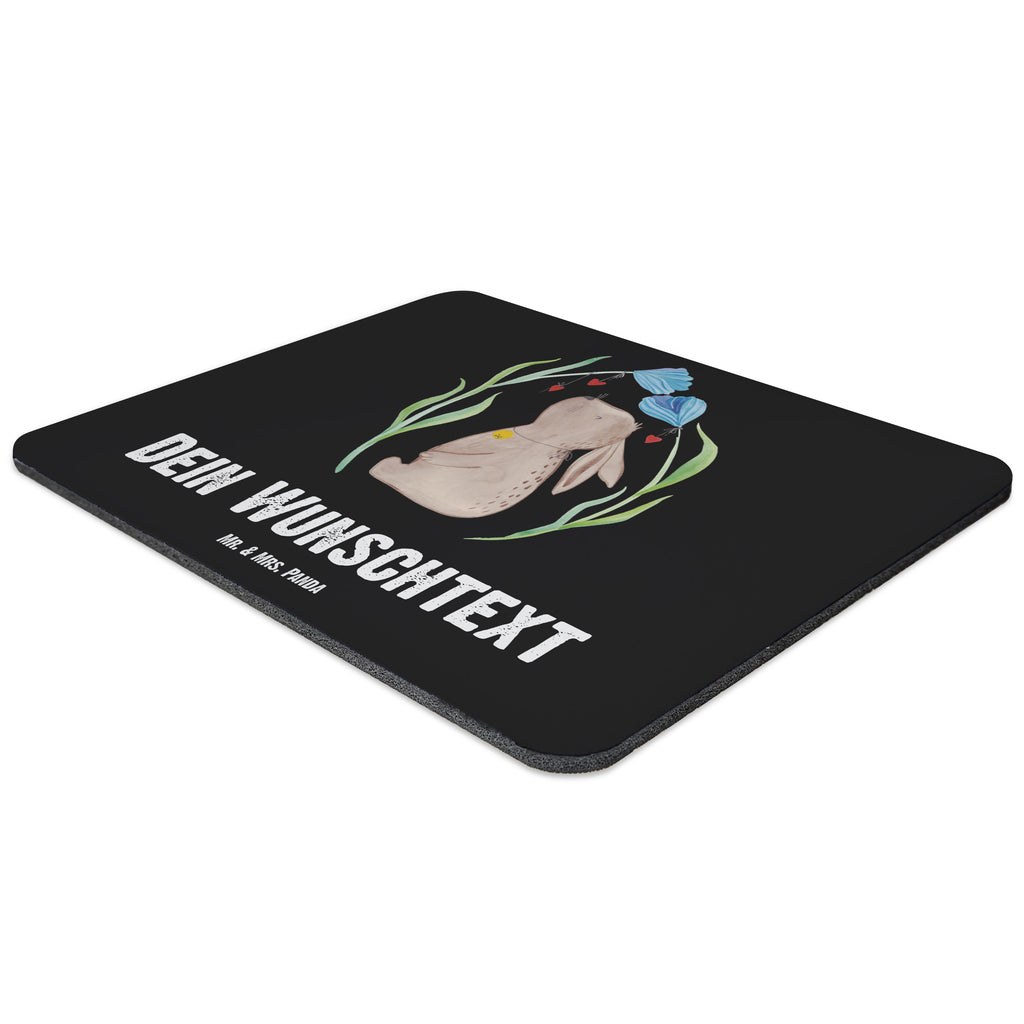 Personalisiertes Mauspad Hase Blume Personalisiertes Mousepad, Personalisiertes Mouse Pad, Personalisiertes Mauspad, Mauspad mit Namen, Mousepad mit Namen, Mauspad bedrucken, Mousepad bedrucken, Namensaufdruck, selbst bedrucken, Arbeitszimmer Geschenk, Büro Geschenk, Mouse Pad mit Namen, Selbst bedrucken, Individuelles Mauspad, Einzigartiges Mauspad, Mauspad mit Namen gestalten, Ostern, Osterhase, Ostergeschenke, Osternest, Osterdeko, Geschenk zu Ostern, Hase, Kaninchen, Kind, Taufe, Taufgeschenk, Geburt, Schwangerschaft, erstes Kind, Kindergeburtstag, Geburtstag, Hoffnung, Träume