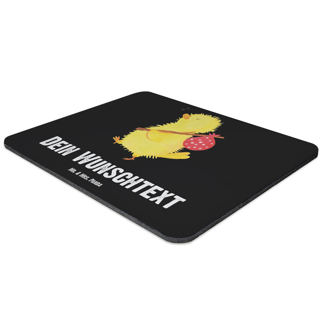 Personalisiertes Mauspad Küken Wanderer Personalisiertes Mousepad, Personalisiertes Mouse Pad, Personalisiertes Mauspad, Mauspad mit Namen, Mousepad mit Namen, Mauspad bedrucken, Mousepad bedrucken, Namensaufdruck, selbst bedrucken, Arbeitszimmer Geschenk, Büro Geschenk, Mouse Pad mit Namen, Selbst bedrucken, Individuelles Mauspad, Einzigartiges Mauspad, Mauspad mit Namen gestalten, Ostern, Osterhase, Ostergeschenke, Osternest, Osterdeko, Geschenk zu Ostern, Küken, Osterei, Ostereier, Ei, Frühlingsgefühle, Freude, Grüße, liebe Grüße, Frohe Ostern, Ostergrüße, Flausen, Wunder, Reisen, Weltenbummler, Zeit, Zeitmanagement, Backpacker