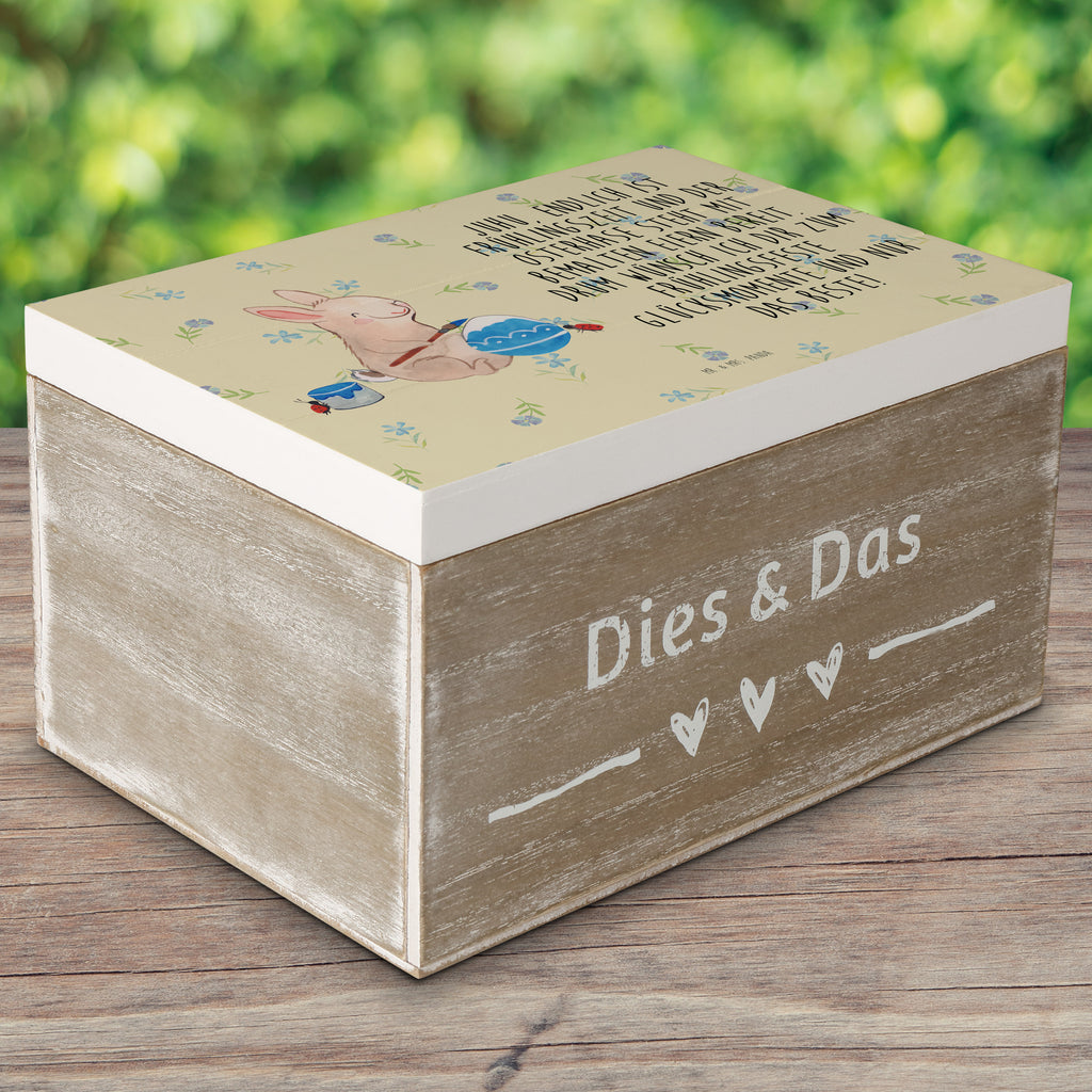 Holzkiste Hase Marienkäfer Ostern, Ostergrüße, Ostergeschenke, Osterhase, Ostereier,  Frühlingsgrüße, Eier bemalen, Picknicken, Frühling, Frühlingsgefühle, Hase,  Holzkiste, Kiste, Schatzkiste, Truhe, Schatulle, XXL,  Erinnerungsbox, Erinnerungskiste, Dekokiste, Aufbewahrungsbox  Ostern, Osterhase, Ostergeschenke, Osternest, Osterdeko, Geschenk zu Ostern