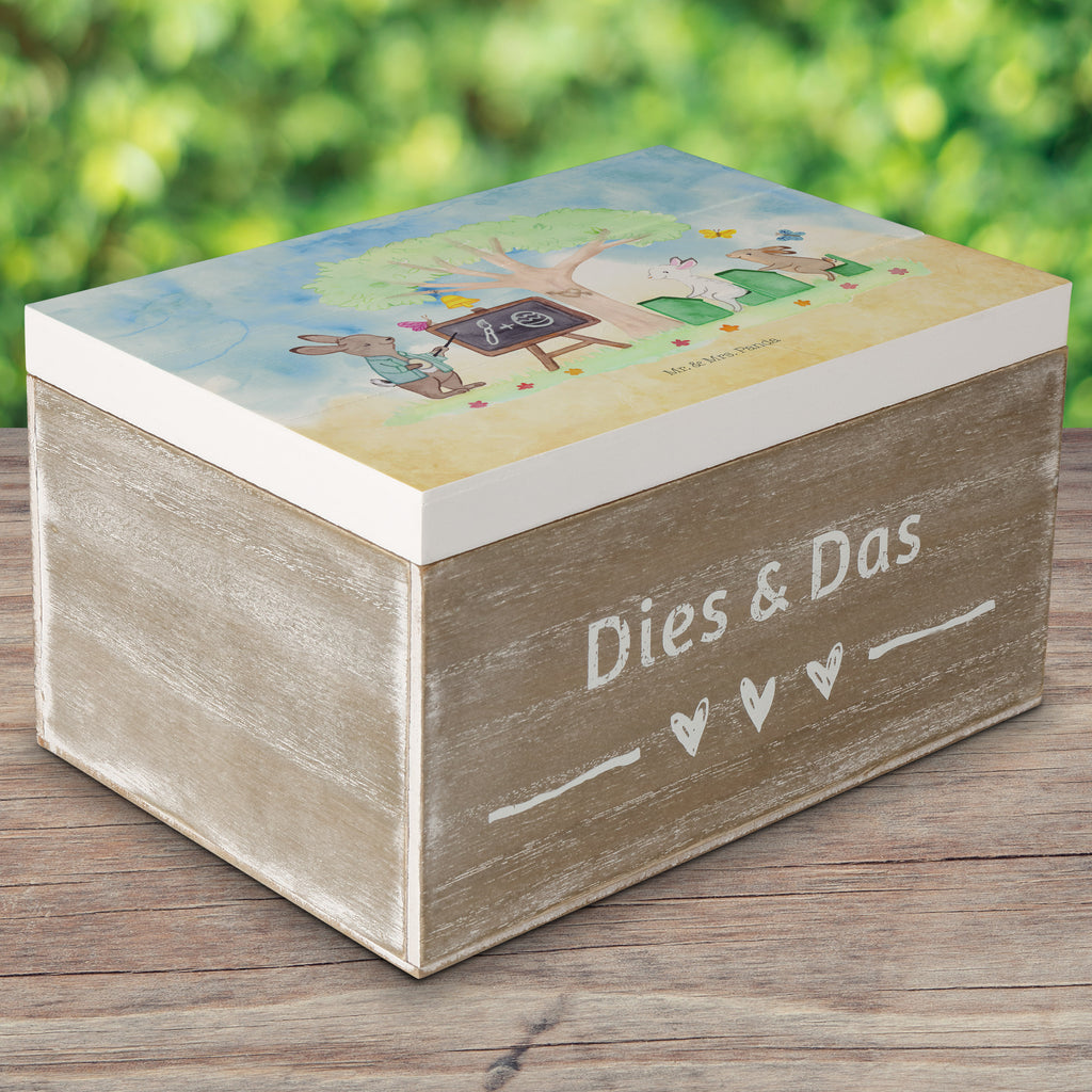 Holzkiste Osterhasenschule Holzkiste, Kiste, Schatzkiste, Truhe, Schatulle, XXL, Erinnerungsbox, Erinnerungskiste, Dekokiste, Aufbewahrungsbox, Ostern, Osterhase, Ostergeschenke, Osternest, Osterdeko, Geschenk zu Ostern