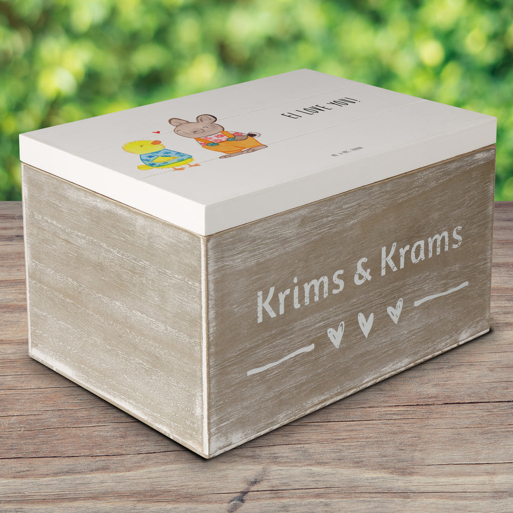 Holzkiste Ostern Freundschaft Holzkiste, Kiste, Schatzkiste, Truhe, Schatulle, XXL, Erinnerungsbox, Erinnerungskiste, Dekokiste, Aufbewahrungsbox, Ostern, Osterhase, Ostergeschenke, Osternest, Osterdeko, Geschenk zu Ostern, Ostergrüße, Ostereier, Frühling, Frühlingsgefühle, Hase, Liebe, Freundschaft, Liebesbeweis, Küken, Osterküken