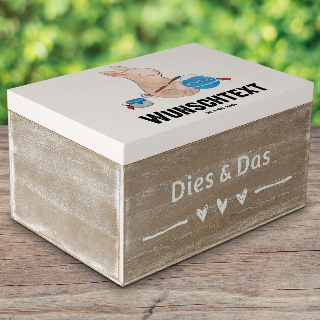 Personalisierte Holzkiste Hase Marienkäfer Holzkiste mit Namen, Kiste mit Namen, Schatzkiste mit Namen, Truhe mit Namen, Schatulle mit Namen, Erinnerungsbox mit Namen, Erinnerungskiste, mit Namen, Dekokiste mit Namen, Aufbewahrungsbox mit Namen, Holzkiste Personalisiert, Kiste Personalisiert, Schatzkiste Personalisiert, Truhe Personalisiert, Schatulle Personalisiert, Erinnerungsbox Personalisiert, Erinnerungskiste Personalisiert, Dekokiste Personalisiert, Aufbewahrungsbox Personalisiert, Ostern, Osterhase, Ostergeschenke, Osternest, Osterdeko, Geschenk zu Ostern, Ostergrüße, Ostereier, Frühlingsgrüße, Eier bemalen, Picknicken, Frühling, Frühlingsgefühle, Hase