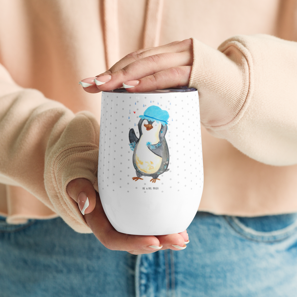 Weinbecher Pinguin duscht Weinbecher, Glühwein Becher, Heißgetränke, Trinkbecher, Weinkelch, Weingläser, hochwertiger Weinbecher, Weinbecher Reisen, Weinbecher unterwegs, Pinguin, Pinguine, Dusche, duschen, Lebensmotto, Motivation, Neustart, Neuanfang, glücklich sein
