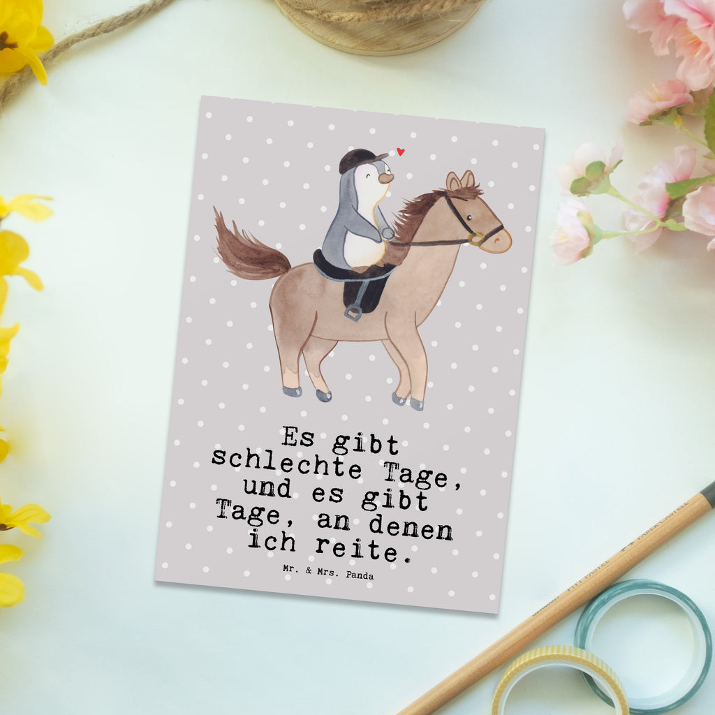 Postkarte Pferd Reiten Tage Geschenkkarte, Grußkarte, Karte, Einladung, Ansichtskarte, Geburtstagskarte, Einladungskarte, Dankeskarte, Geschenk, Sport, Sportart, Hobby, Schenken, Danke, Dankeschön, Auszeichnung, Gewinn, Sportler, Reiten, Reitsport, Reitverein, Reitstall, Pferde