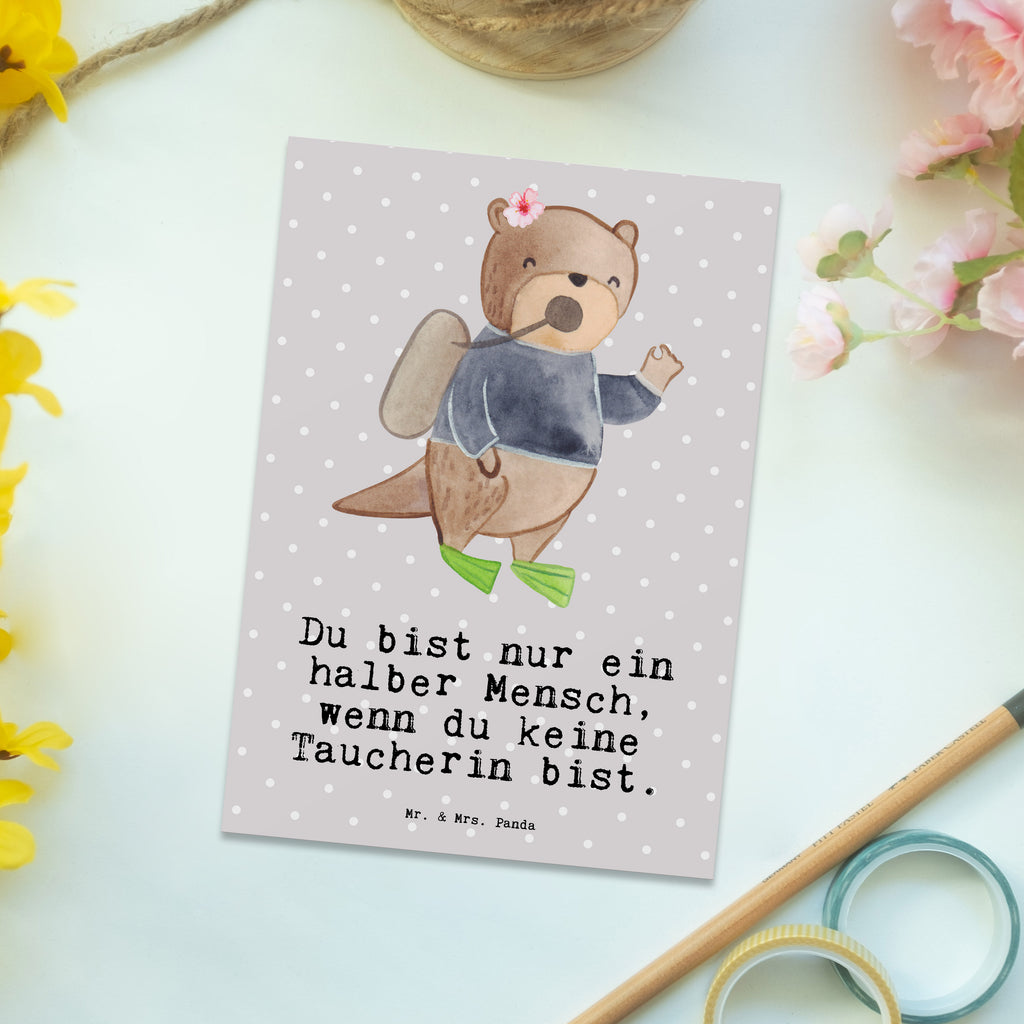 Postkarte Taucherin mit Herz Geschenkkarte, Grußkarte, Karte, Einladung, Ansichtskarte, Geburtstagskarte, Einladungskarte, Beruf, Ausbildung, Jubiläum, Abschied, Rente, Kollege, Kollegin, Geschenk, Schenken, Arbeitskollege, Mitarbeiter, Firma, Danke, Dankeschön