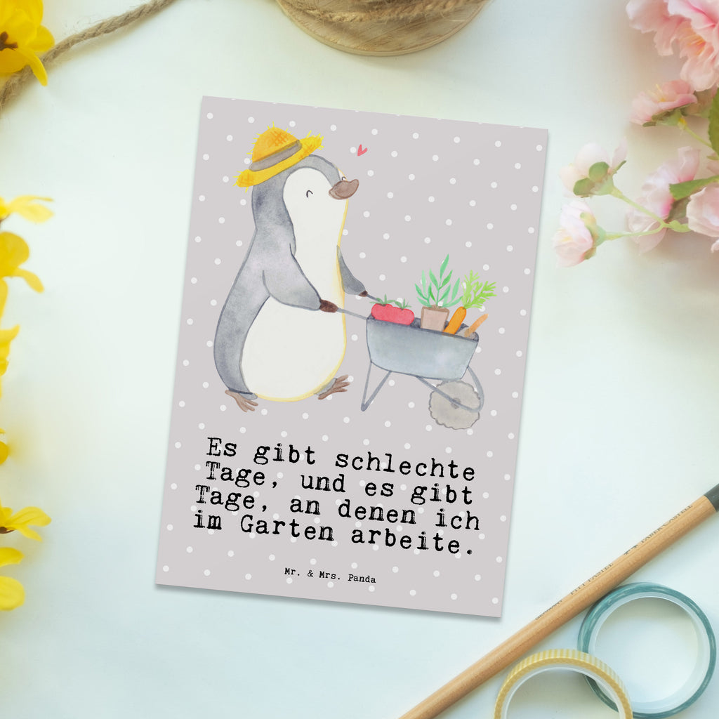 Postkarte Pinguin Gartenarbeit Tage Geschenkkarte, Grußkarte, Karte, Einladung, Ansichtskarte, Geburtstagskarte, Einladungskarte, Dankeskarte, Geschenk, Sport, Sportart, Hobby, Schenken, Danke, Dankeschön, Auszeichnung, Gewinn, Sportler, Gartenarbeit, Urban gardening, Gärtnern, Gartenpflege