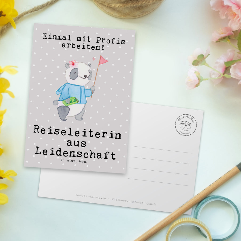 Postkarte Reiseleiterin aus Leidenschaft Geschenkkarte, Grußkarte, Karte, Einladung, Ansichtskarte, Geburtstagskarte, Einladungskarte, Beruf, Ausbildung, Jubiläum, Abschied, Rente, Kollege, Kollegin, Geschenk, Schenken, Arbeitskollege, Mitarbeiter, Firma, Danke, Dankeschön