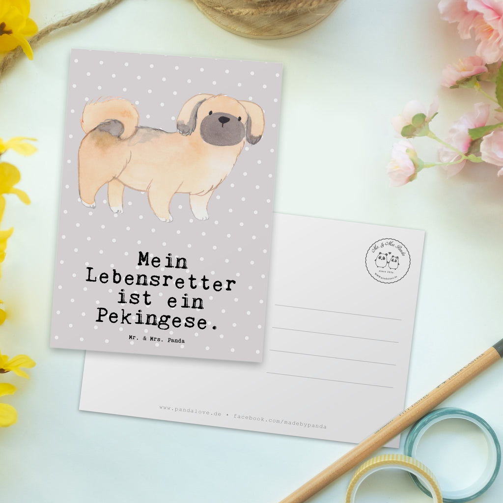 Postkarte Pekingese Lebensretter Geschenkkarte, Grußkarte, Karte, Einladung, Ansichtskarte, Geburtstagskarte, Einladungskarte, Dankeskarte, Hund, Hunderasse, Rassehund, Hundebesitzer, Geschenk, Tierfreund, Schenken, Welpe, Pekingese, Pekinese, Peking-Palasthund