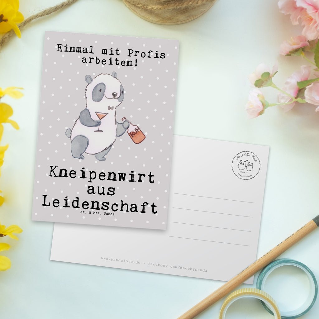 Postkarte Kneipenwirt aus Leidenschaft Geschenkkarte, Grußkarte, Karte, Einladung, Ansichtskarte, Geburtstagskarte, Einladungskarte, Dankeskarte, Beruf, Ausbildung, Jubiläum, Abschied, Rente, Kollege, Kollegin, Geschenk, Schenken, Arbeitskollege, Mitarbeiter, Firma, Danke, Dankeschön, Kneipenwirt, Gastwirt, Gaststätte, Kneipe, Eröffnung, Barkeeper, Bartender, Rum, Bar