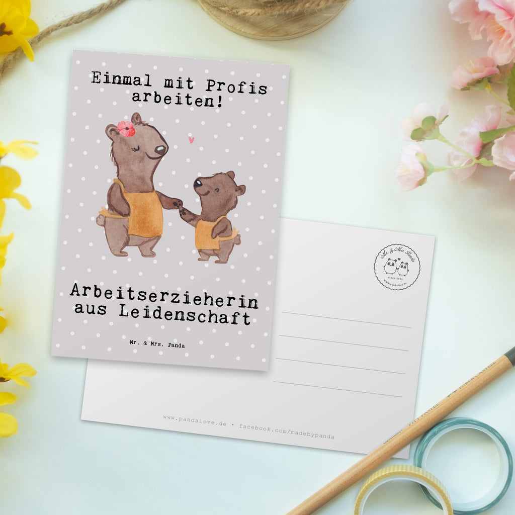 Postkarte Arbeitserzieherin aus Leidenschaft Geschenkkarte, Grußkarte, Karte, Einladung, Ansichtskarte, Geburtstagskarte, Einladungskarte, Beruf, Ausbildung, Jubiläum, Abschied, Rente, Kollege, Kollegin, Geschenk, Schenken, Arbeitskollege, Mitarbeiter, Firma, Danke, Dankeschön, Arbeitserzieherin, Arbeitspädagogin, Studium