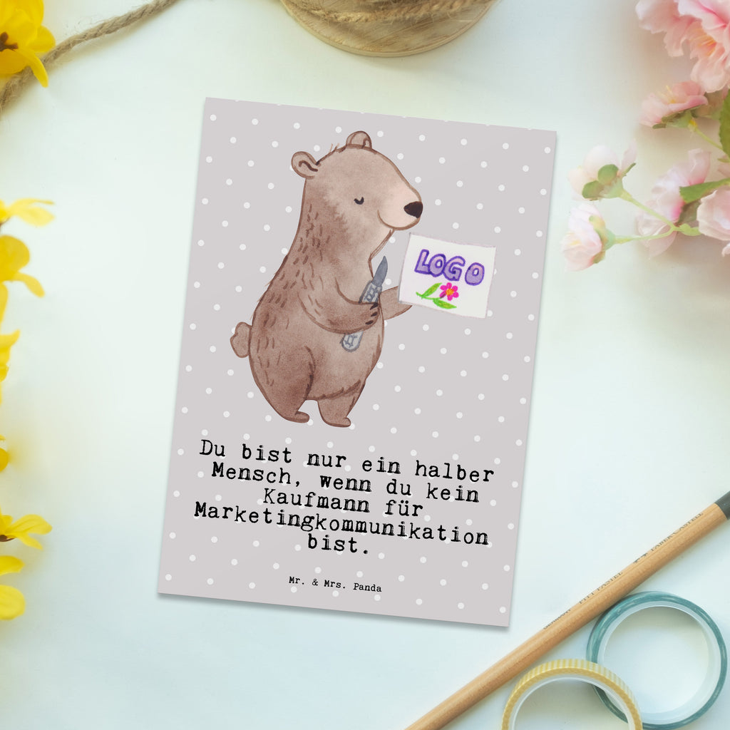 Postkarte Kaufmann für Marketingkommunikation mit Herz Geschenkkarte, Grußkarte, Karte, Einladung, Ansichtskarte, Geburtstagskarte, Einladungskarte, Dankeskarte, Beruf, Ausbildung, Jubiläum, Abschied, Rente, Kollege, Kollegin, Geschenk, Schenken, Arbeitskollege, Mitarbeiter, Firma, Danke, Dankeschön