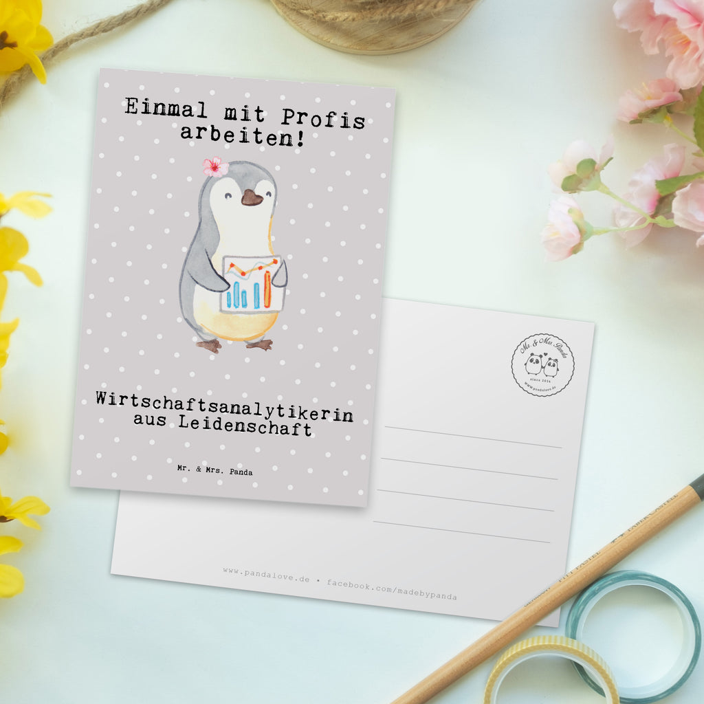 Postkarte Wirtschaftsanalytikerin aus Leidenschaft Geschenkkarte, Grußkarte, Karte, Einladung, Ansichtskarte, Geburtstagskarte, Einladungskarte, Beruf, Ausbildung, Jubiläum, Abschied, Rente, Kollege, Kollegin, Geschenk, Schenken, Arbeitskollege, Mitarbeiter, Firma, Danke, Dankeschön