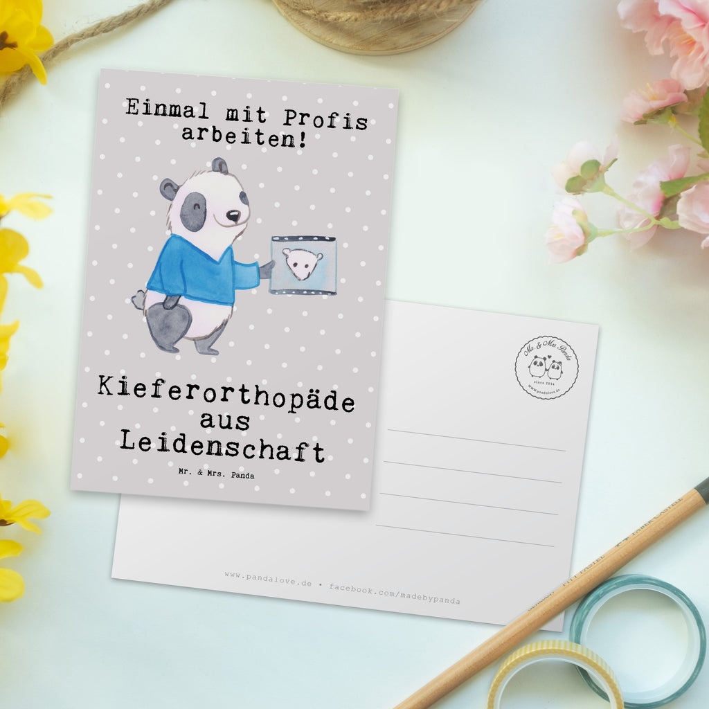 Postkarte Kieferorthopäde aus Leidenschaft Geschenkkarte, Grußkarte, Karte, Einladung, Ansichtskarte, Geburtstagskarte, Einladungskarte, Beruf, Ausbildung, Jubiläum, Abschied, Rente, Kollege, Kollegin, Geschenk, Schenken, Arbeitskollege, Mitarbeiter, Firma, Danke, Dankeschön