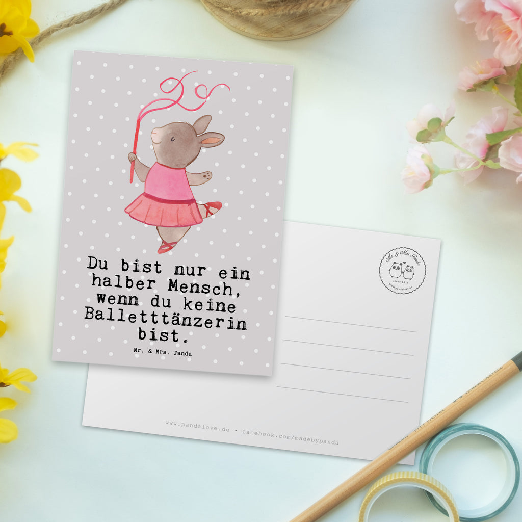 Postkarte Balletttänzerin mit Herz Geschenkkarte, Grußkarte, Karte, Einladung, Ansichtskarte, Geburtstagskarte, Einladungskarte, Beruf, Ausbildung, Jubiläum, Abschied, Rente, Kollege, Kollegin, Geschenk, Schenken, Arbeitskollege, Mitarbeiter, Firma, Danke, Dankeschön, Balletttänzerin, Ballerina, Ballett, Glücksbringer Auftritt, Ballettaufführung, Ballettunterricht, Ballettstunden