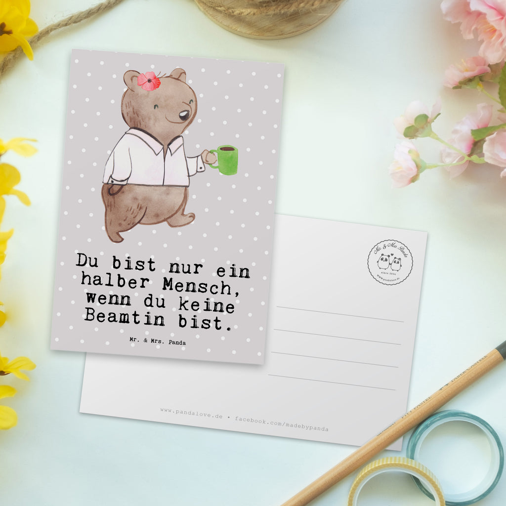 Postkarte Beamtin mit Herz Geschenkkarte, Grußkarte, Karte, Einladung, Ansichtskarte, Geburtstagskarte, Einladungskarte, Dankeskarte, Beruf, Ausbildung, Jubiläum, Abschied, Rente, Kollege, Kollegin, Geschenk, Schenken, Arbeitskollege, Mitarbeiter, Firma, Danke, Dankeschön, Beamte, Verbeamtung, Beamtentum, öffentlicher Dienst, Studium, Amt