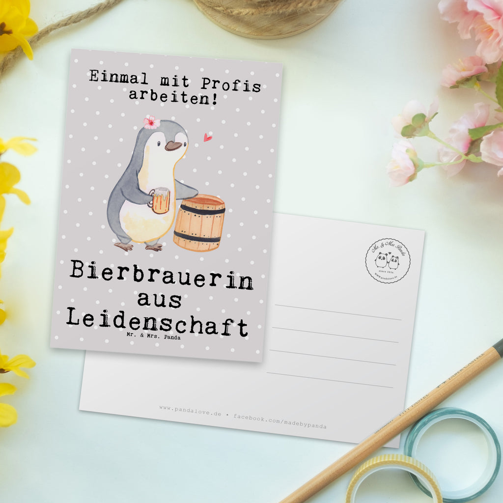 Postkarte Bierbrauerin aus Leidenschaft Geschenkkarte, Grußkarte, Karte, Einladung, Ansichtskarte, Geburtstagskarte, Einladungskarte, Beruf, Ausbildung, Jubiläum, Abschied, Rente, Kollege, Kollegin, Geschenk, Schenken, Arbeitskollege, Mitarbeiter, Firma, Danke, Dankeschön, Bierbrauerin, Biertrinkerin, Bierkennerin, Biergeschenk, Hobbybrauen, Heimbrauen, Selbstbrauen, Bierliebe, Bierfass