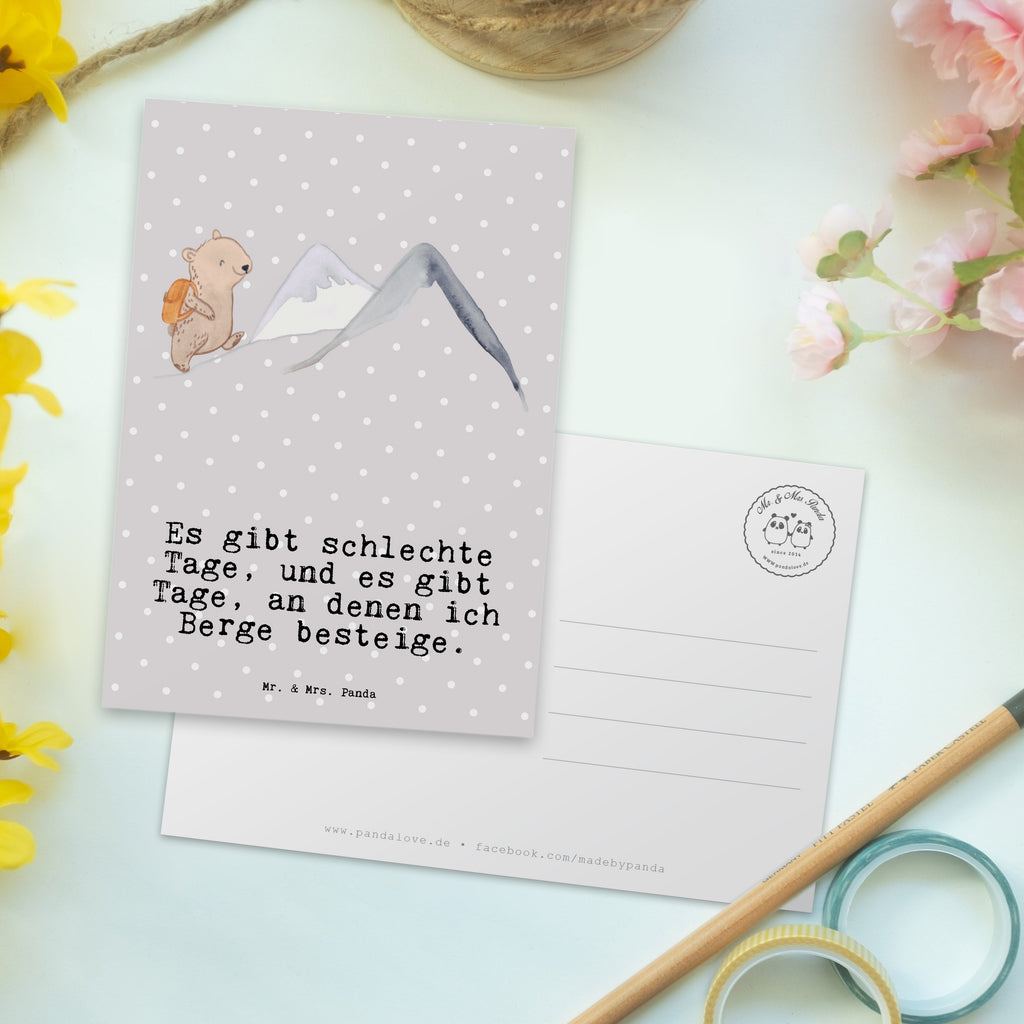 Postkarte Bär Bergsteigen Tage Geschenkkarte, Grußkarte, Karte, Einladung, Ansichtskarte, Geburtstagskarte, Einladungskarte, Dankeskarte, Geschenk, Sport, Sportart, Hobby, Schenken, Danke, Dankeschön, Auszeichnung, Gewinn, Sportler, Bergsteigen, wandern, Bergsport, Trekking, Alpinismus, Alpinwandern