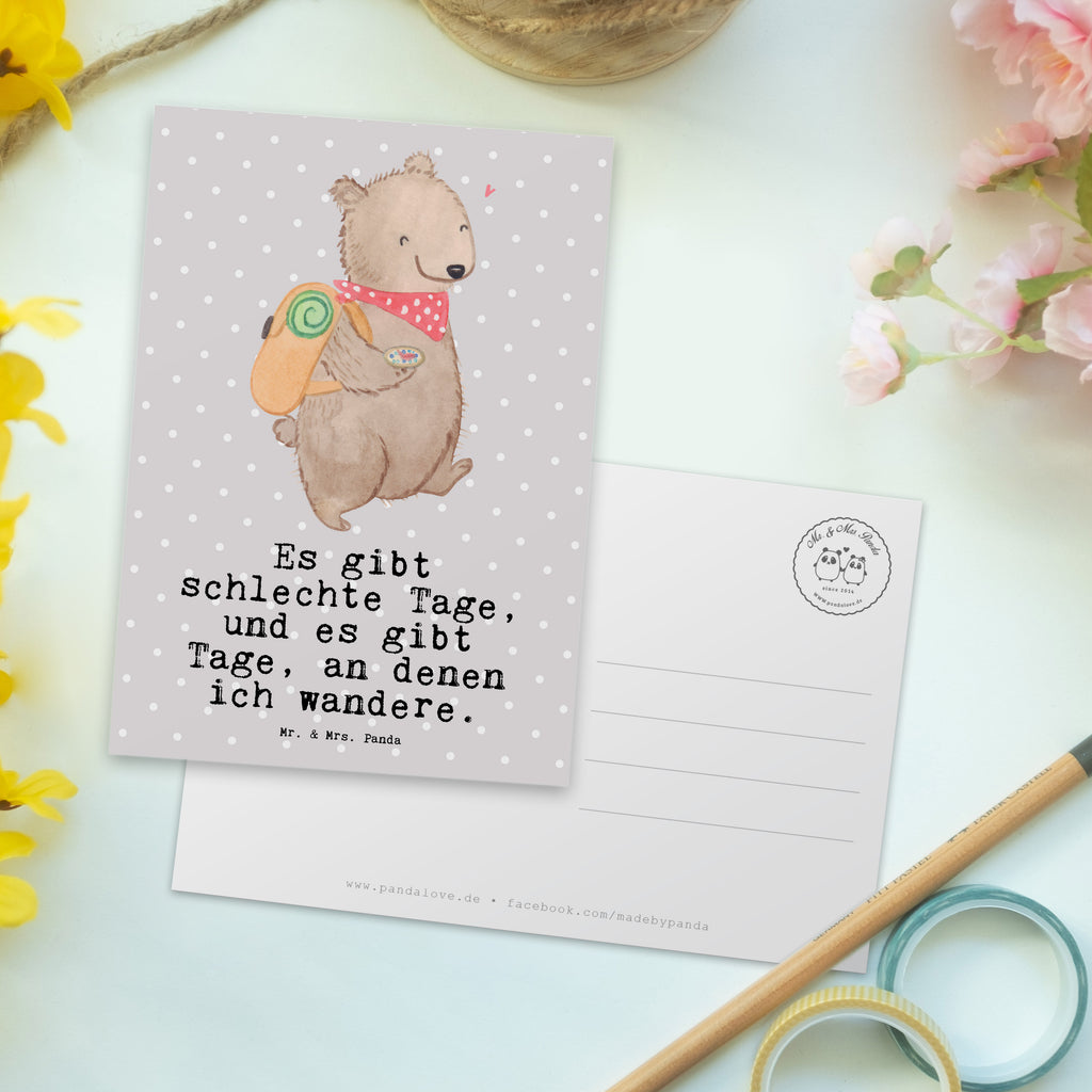 Postkarte Bär Wandern Tage Geschenkkarte, Grußkarte, Karte, Einladung, Ansichtskarte, Geburtstagskarte, Einladungskarte, Dankeskarte, Geschenk, Sport, Sportart, Hobby, Schenken, Danke, Dankeschön, Auszeichnung, Gewinn, Sportler, Wandern, Bergsteigen, Wintertouren, Outdoor Sport, Freizeitsport, Spazieren, Natur entdecken