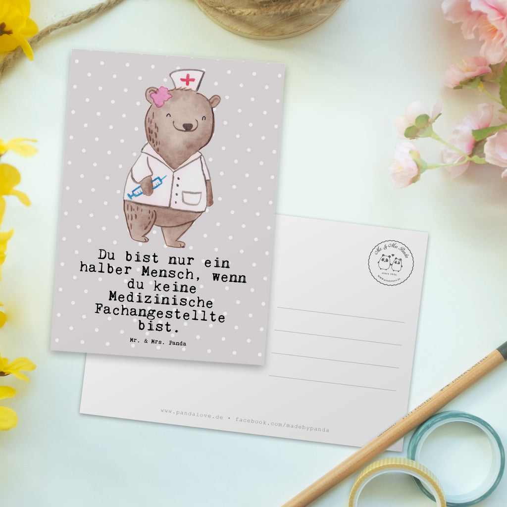 Postkarte Medizinische Fachangestellte mit Herz Geschenkkarte, Grußkarte, Karte, Einladung, Ansichtskarte, Geburtstagskarte, Einladungskarte, Dankeskarte, Beruf, Ausbildung, Jubiläum, Abschied, Rente, Kollege, Kollegin, Geschenk, Schenken, Arbeitskollege, Mitarbeiter, Firma, Danke, Dankeschön, Arzthelferin, Medizinische Fachangestellte, Sprechstundenhilfe