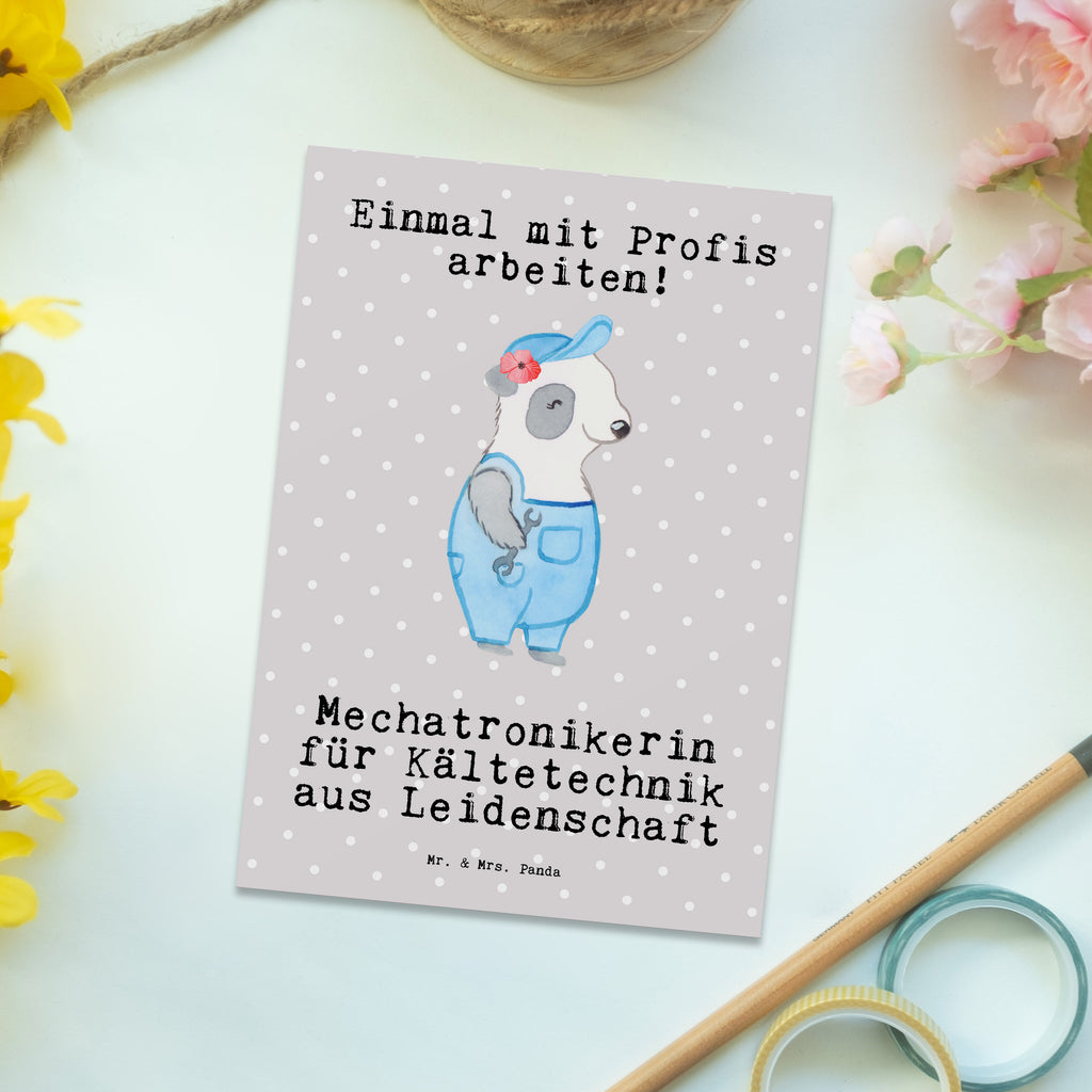 Postkarte Mechatronikerin für Kältetechnik aus Leidenschaft Geschenkkarte, Grußkarte, Karte, Einladung, Ansichtskarte, Geburtstagskarte, Einladungskarte, Dankeskarte, Beruf, Ausbildung, Jubiläum, Abschied, Rente, Kollege, Kollegin, Geschenk, Schenken, Arbeitskollege, Mitarbeiter, Firma, Danke, Dankeschön, Mechatronikerin für Kältetechnik, Gesellenprüfung