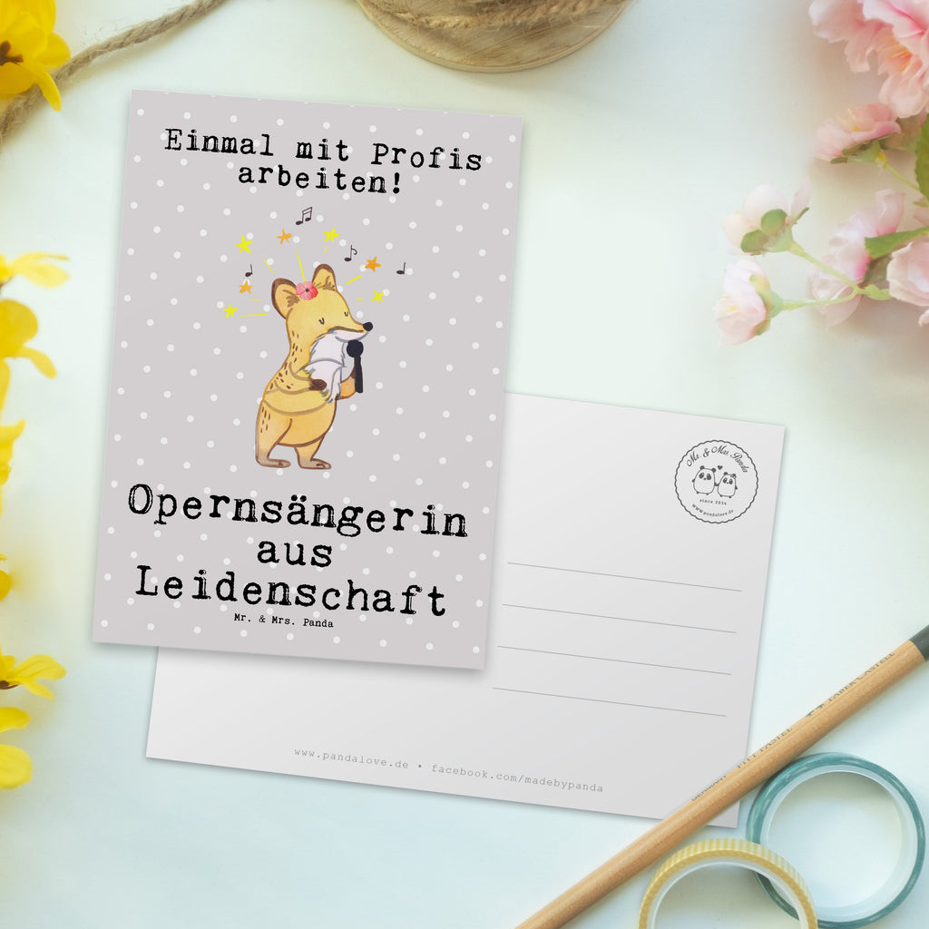 Postkarte Opernsängerin aus Leidenschaft Geschenkkarte, Grußkarte, Karte, Einladung, Ansichtskarte, Geburtstagskarte, Einladungskarte, Dankeskarte, Beruf, Ausbildung, Jubiläum, Abschied, Rente, Kollege, Kollegin, Geschenk, Schenken, Arbeitskollege, Mitarbeiter, Firma, Danke, Dankeschön