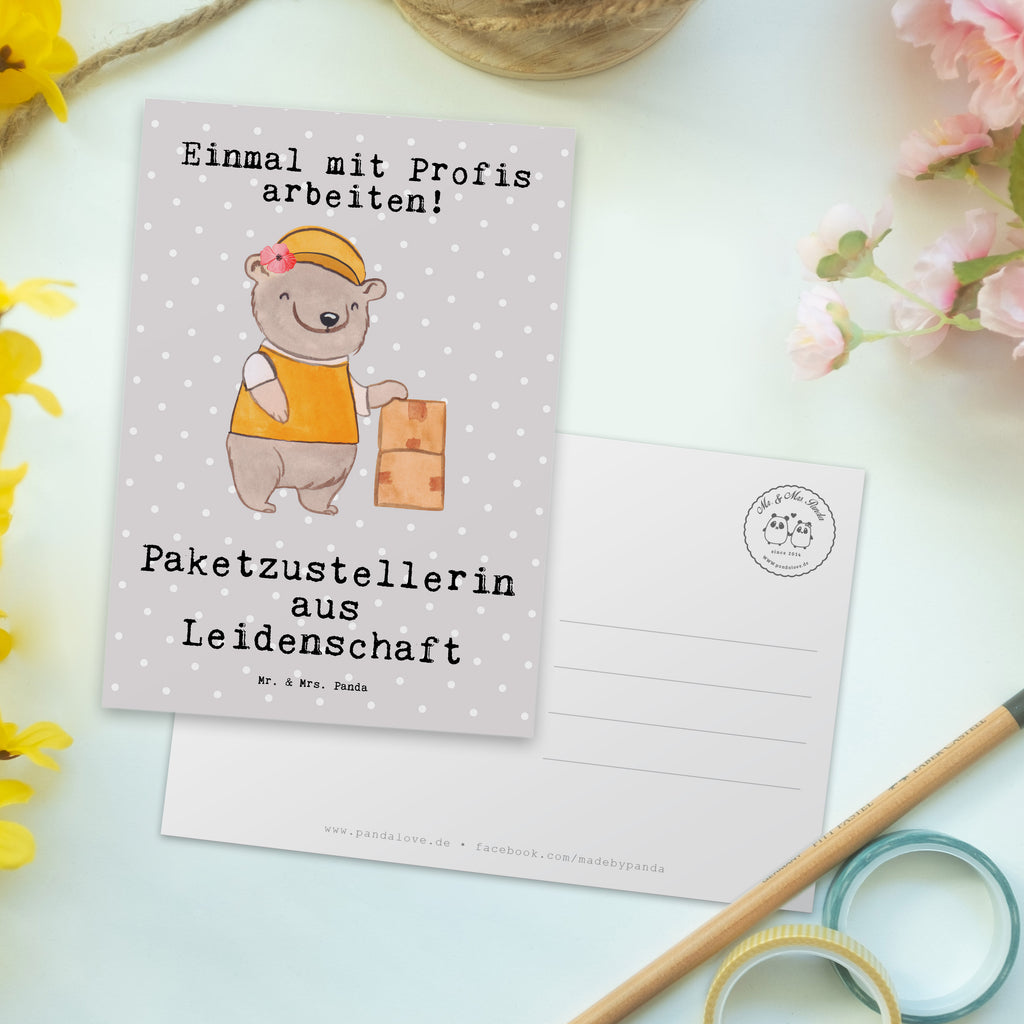 Postkarte Paketzustellerin aus Leidenschaft Geschenkkarte, Grußkarte, Karte, Einladung, Ansichtskarte, Geburtstagskarte, Einladungskarte, Dankeskarte, Beruf, Ausbildung, Jubiläum, Abschied, Rente, Kollege, Kollegin, Geschenk, Schenken, Arbeitskollege, Mitarbeiter, Firma, Danke, Dankeschön, Paketzustellerin, Paketbotin, Zustellservice Pakete