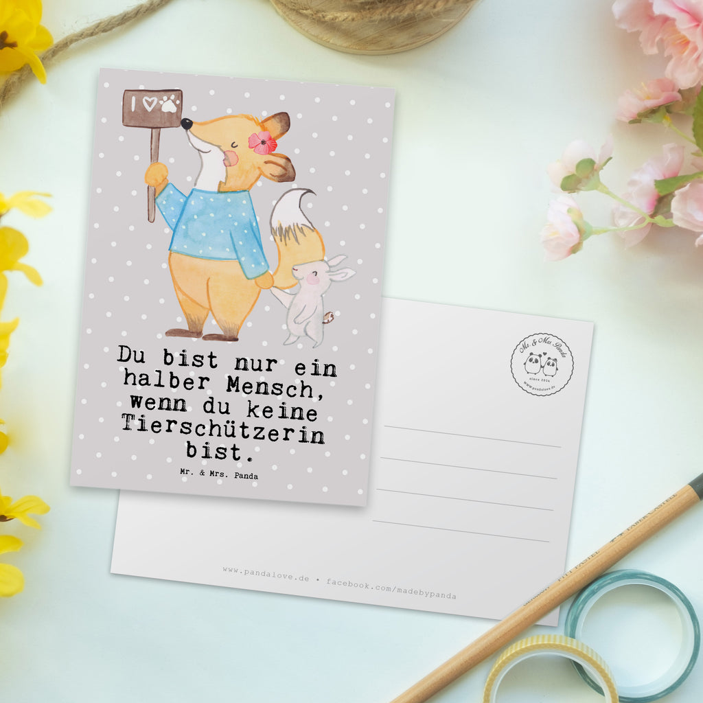Postkarte Tierschützerin mit Herz Geschenkkarte, Grußkarte, Karte, Einladung, Ansichtskarte, Geburtstagskarte, Einladungskarte, Dankeskarte, Beruf, Ausbildung, Jubiläum, Abschied, Rente, Kollege, Kollegin, Geschenk, Schenken, Arbeitskollege, Mitarbeiter, Firma, Danke, Dankeschön