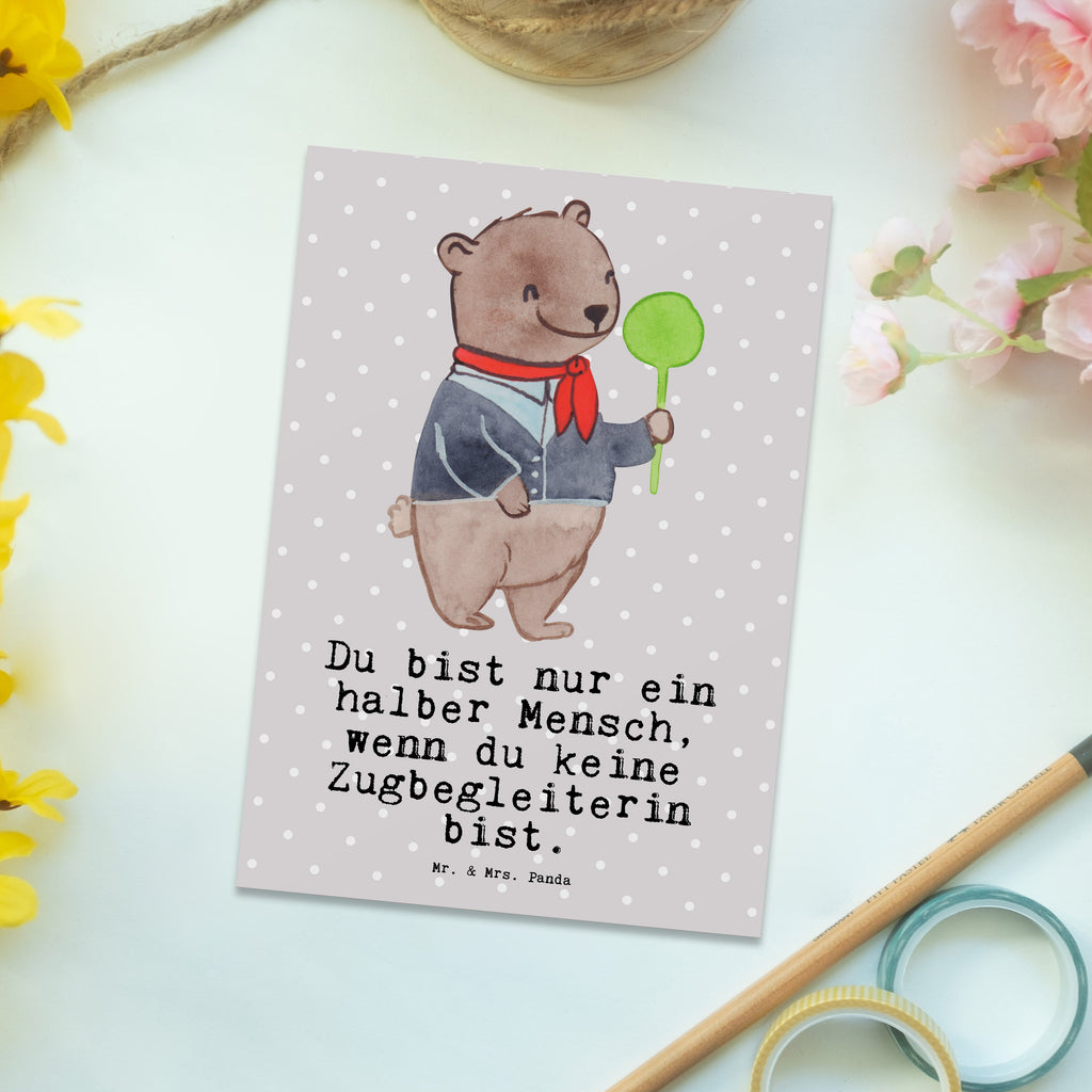 Postkarte Zugbegleiterin mit Herz Geschenkkarte, Grußkarte, Karte, Einladung, Ansichtskarte, Geburtstagskarte, Einladungskarte, Beruf, Ausbildung, Jubiläum, Abschied, Rente, Kollege, Kollegin, Geschenk, Schenken, Arbeitskollege, Mitarbeiter, Firma, Danke, Dankeschön