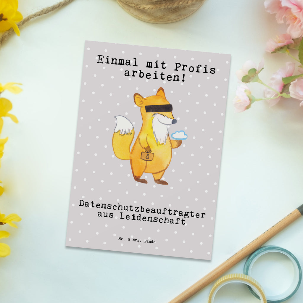 Postkarte Datenschutzbeauftragter aus Leidenschaft Geschenkkarte, Grußkarte, Karte, Einladung, Ansichtskarte, Geburtstagskarte, Einladungskarte, Beruf, Ausbildung, Jubiläum, Abschied, Rente, Kollege, Kollegin, Geschenk, Schenken, Arbeitskollege, Mitarbeiter, Firma, Danke, Dankeschön, Datenschutzbeauftragter, Datenschutz, Datenschützer, Anonymität