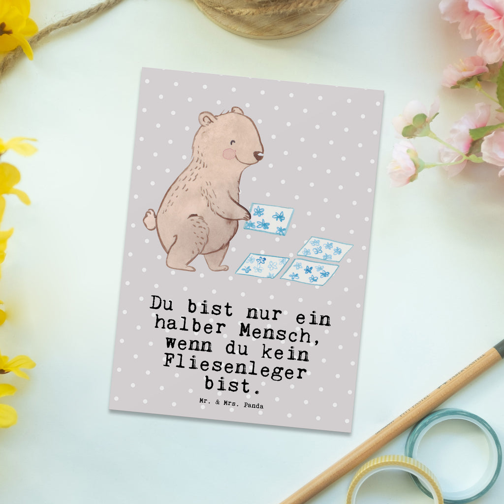 Postkarte Fliesenleger mit Herz Geschenkkarte, Grußkarte, Karte, Einladung, Ansichtskarte, Geburtstagskarte, Einladungskarte, Dankeskarte, Beruf, Ausbildung, Jubiläum, Abschied, Rente, Kollege, Kollegin, Geschenk, Schenken, Arbeitskollege, Mitarbeiter, Firma, Danke, Dankeschön, Fliesenleger, Gesellenprüfung, Fliesenlegermeister, Fliesenlegerbetrieb, Fliesenfachhandel, Handwerk