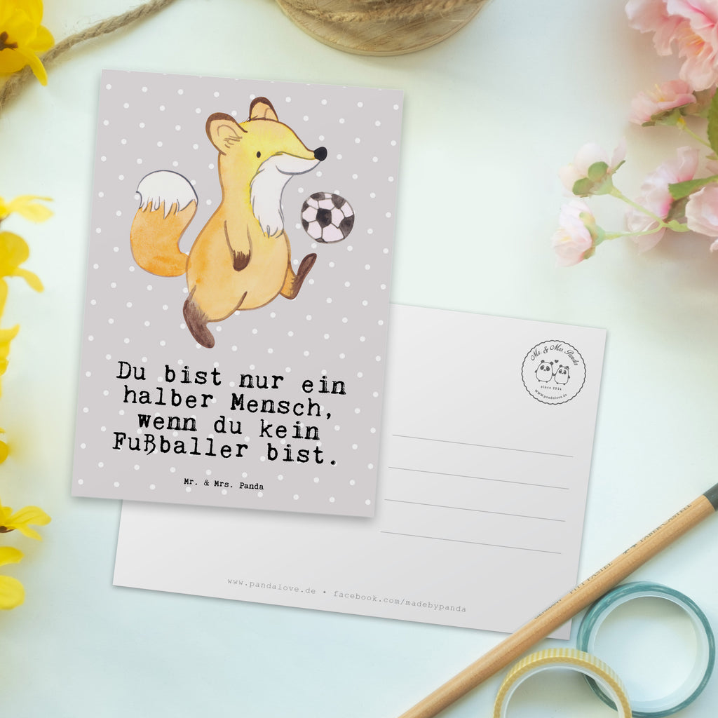 Postkarte Fußballer mit Herz Geschenkkarte, Grußkarte, Karte, Einladung, Ansichtskarte, Geburtstagskarte, Einladungskarte, Dankeskarte, Beruf, Ausbildung, Jubiläum, Abschied, Rente, Kollege, Kollegin, Geschenk, Schenken, Arbeitskollege, Mitarbeiter, Firma, Danke, Dankeschön, Fußballer, Fußballspieler, Profi Fußballer, Fußballspiel, Glücksbringer