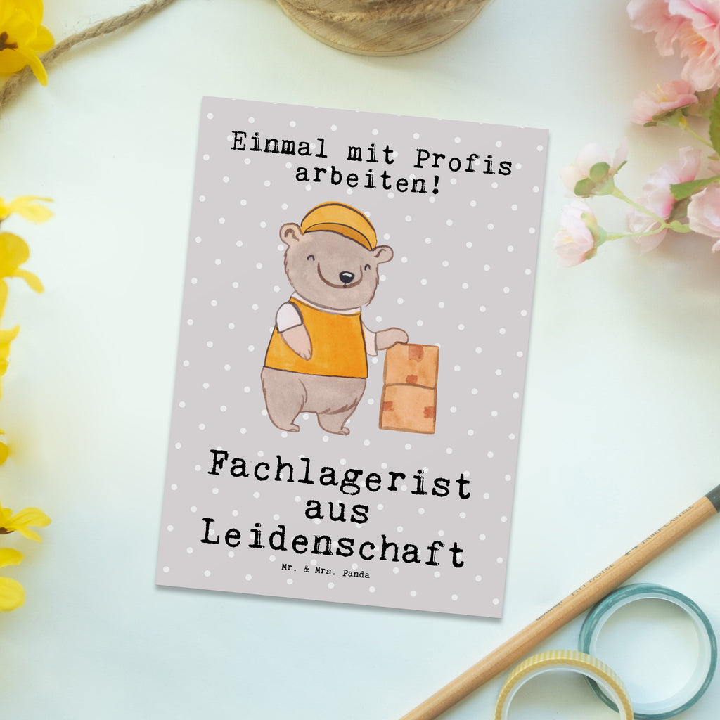 Postkarte Fachlagerist aus Leidenschaft Geschenkkarte, Grußkarte, Karte, Einladung, Ansichtskarte, Geburtstagskarte, Einladungskarte, Dankeskarte, Beruf, Ausbildung, Jubiläum, Abschied, Rente, Kollege, Kollegin, Geschenk, Schenken, Arbeitskollege, Mitarbeiter, Firma, Danke, Dankeschön, Lagerarbeiter, Fachlagerist, Lagerist, Lagerverwalter