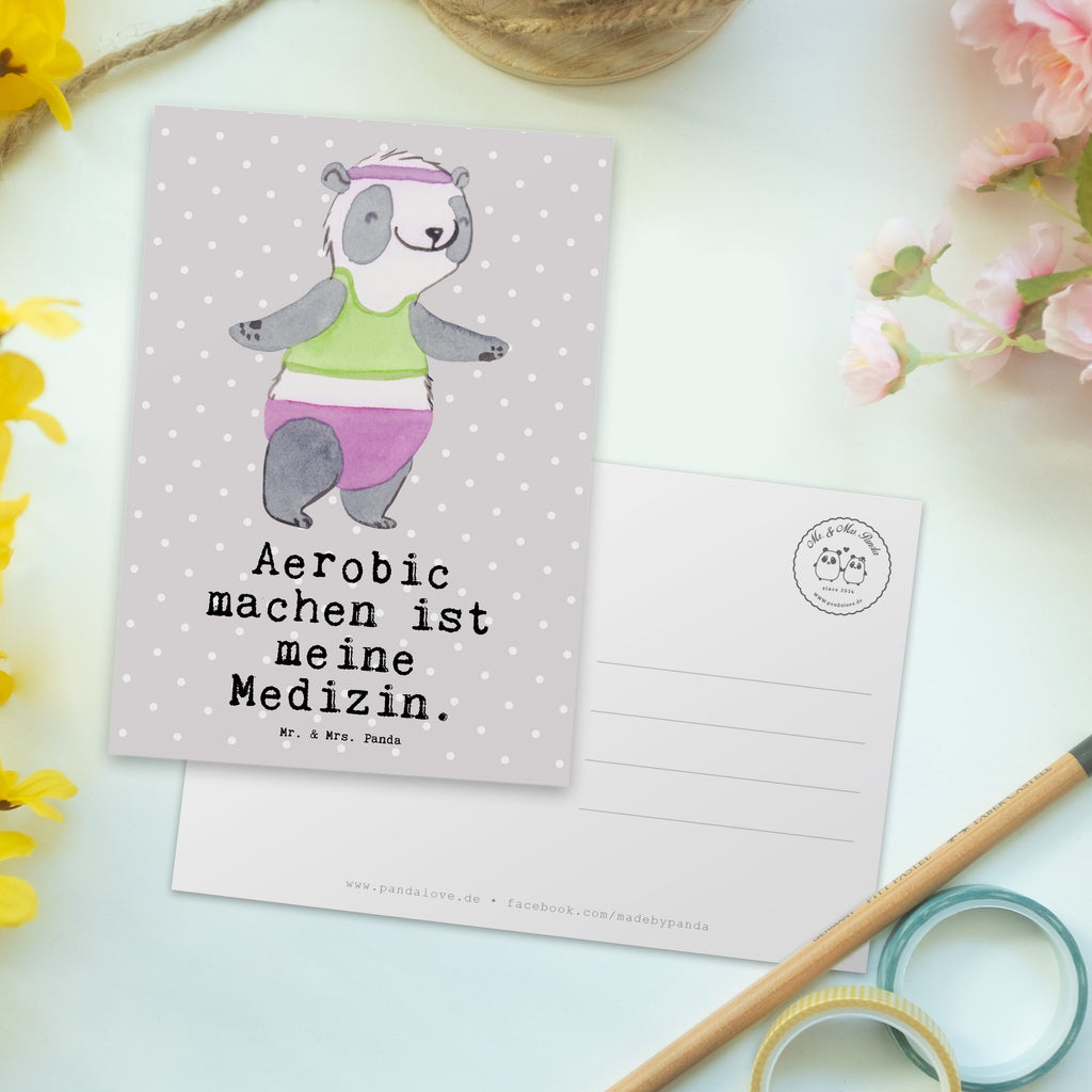 Postkarte Panda Aerobic Medizin Geschenkkarte, Grußkarte, Karte, Einladung, Ansichtskarte, Geburtstagskarte, Einladungskarte, Dankeskarte, Geschenk, Sport, Sportart, Hobby, Schenken, Danke, Dankeschön, Auszeichnung, Gewinn, Sportler, Aerobic, Aerobic Fitness, Fitnessstudio