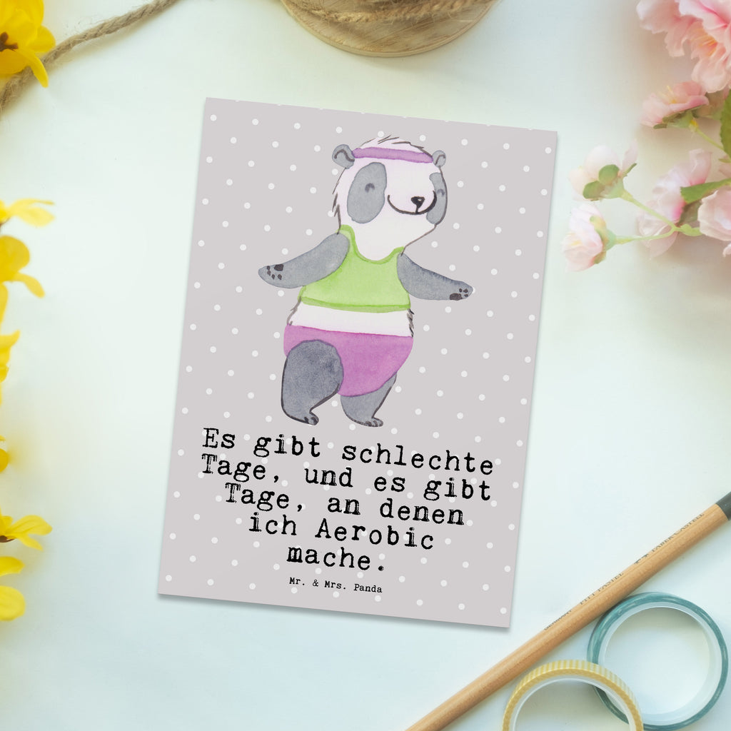 Postkarte Panda Aerobic Tage Geschenkkarte, Grußkarte, Karte, Einladung, Ansichtskarte, Geburtstagskarte, Einladungskarte, Dankeskarte, Geschenk, Sport, Sportart, Hobby, Schenken, Danke, Dankeschön, Auszeichnung, Gewinn, Sportler, Aerobic, Aerobic Fitness, Fitnessstudio