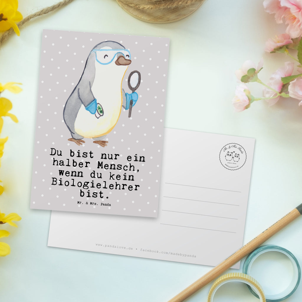 Postkarte Biologielehrer mit Herz Geschenkkarte, Grußkarte, Karte, Einladung, Ansichtskarte, Geburtstagskarte, Einladungskarte, Beruf, Ausbildung, Jubiläum, Abschied, Rente, Kollege, Kollegin, Geschenk, Schenken, Arbeitskollege, Mitarbeiter, Firma, Danke, Dankeschön, Biologielehrer, Biolehrer, Biounterricht, Biologie, Schule, Grundschule