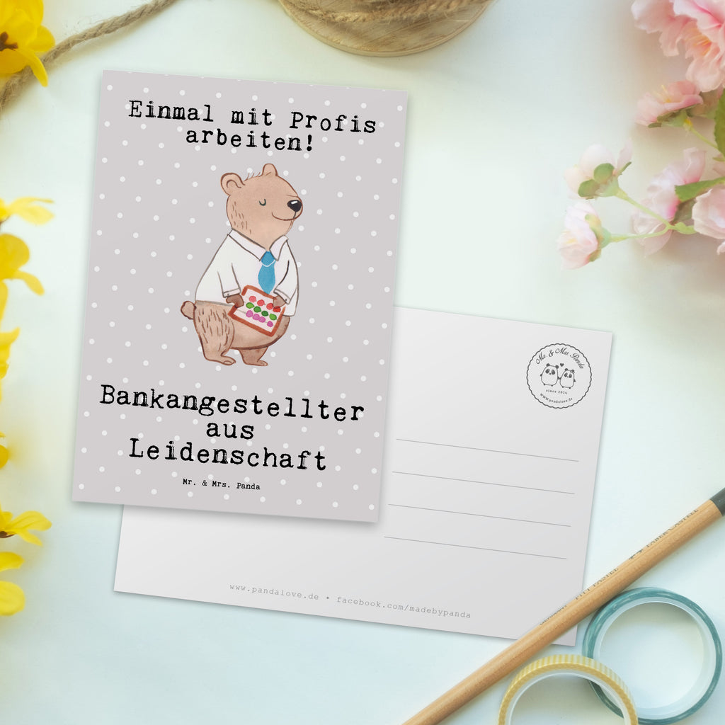 Postkarte Bankangestellter aus Leidenschaft Geschenkkarte, Grußkarte, Karte, Einladung, Ansichtskarte, Geburtstagskarte, Einladungskarte, Dankeskarte, Beruf, Ausbildung, Jubiläum, Abschied, Rente, Kollege, Kollegin, Geschenk, Schenken, Arbeitskollege, Mitarbeiter, Firma, Danke, Dankeschön, Bankangestellter, Bankfachmann, Bänker, Bankberater