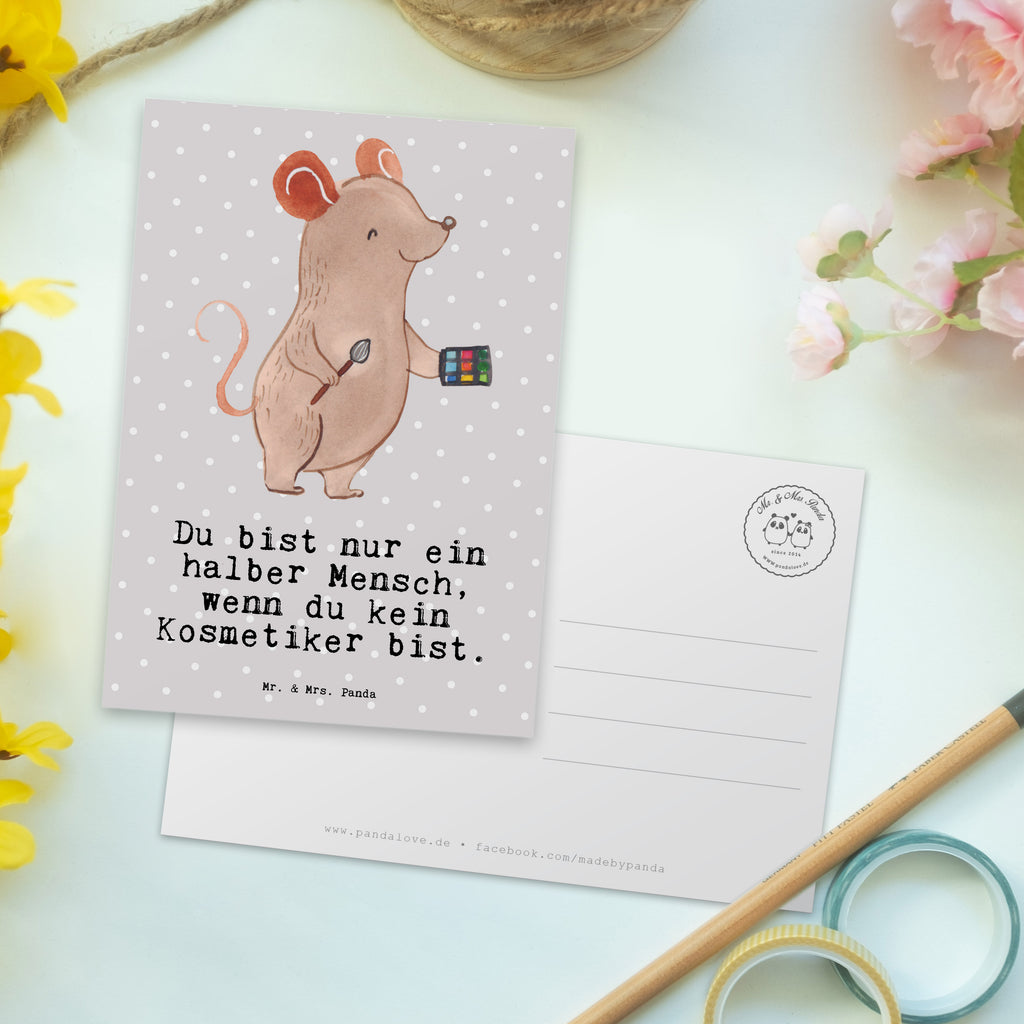 Postkarte Kosmetiker mit Herz Geschenkkarte, Grußkarte, Karte, Einladung, Ansichtskarte, Geburtstagskarte, Einladungskarte, Beruf, Ausbildung, Jubiläum, Abschied, Rente, Kollege, Kollegin, Geschenk, Schenken, Arbeitskollege, Mitarbeiter, Firma, Danke, Dankeschön, Kosmetiker, Make Up Artist, Maskenbildner, Visagist, Beauty Salon, Kosmetikstudio, Eröffnung