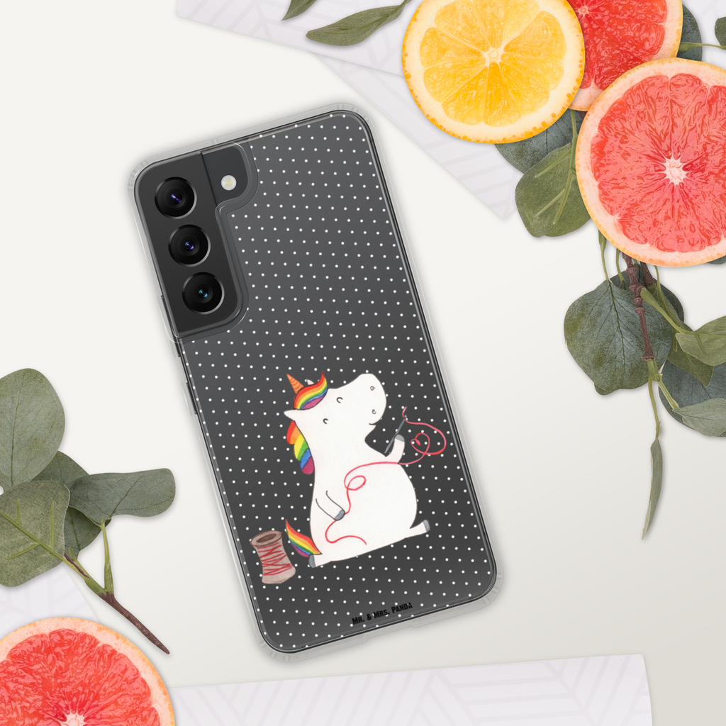 Handyhülle Einhorn Näherin Handyhülle, Handycover, Transparente Handyhülle, Flexible Handyhülle, Handyschutz, Transparent, Durchsichtig, Schutzhülle für Handy, Stilvolle Handyhülle, Robuste Handyhülle, Schutz vor Kratzern, Schützende Handyhülle, Einhorn, Einhörner, Einhorn Deko, Pegasus, Unicorn, Näherin, nähen, Mädchen, Freundin, Häkeln, Stricken, basteln, Nähzimmer