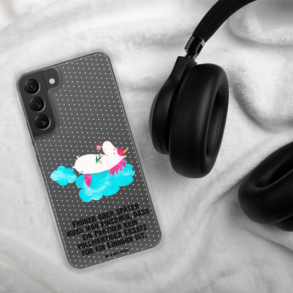 Handyhülle Einhorn verliebt auf Wolke Einhorn, Einhörner, Unicorn, verliebt, Liebe, Liebesbeweis, Freundin, Wolke Handyhülle, Handycover, Transparente Handyhülle, Flexible Handyhülle, Handyschutz, Transparent, Durchsichtig, Schutzhülle für Handy, Stilvolle Handyhülle, Robuste Handyhülle, Schutz vor Kratzern, Schützende Handyhülle  Einhorn, Einhörner, Einhorn Deko, Pegasus, Unicorn