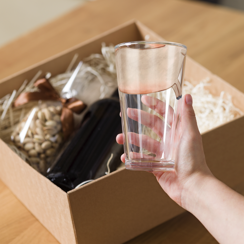 Personalisiertes Trinkglas Pferd springt Personalisiertes Trinkglas, Personalisiertes Glas, Personalisiertes Pint Glas, Personalisiertes Bierglas, Personalisiertes Cocktail Glas, Personalisiertes Wasserglas, Glas mit Namen, Glas selber bedrucken, Wunschtext, Selbst drucken, Wunschname, Bauernhof, Hoftiere, Landwirt, Landwirtin, Pferd, Pony, Pferde, Stall, Pferdestall, ausreiten, reiten, Pferdebesitzer