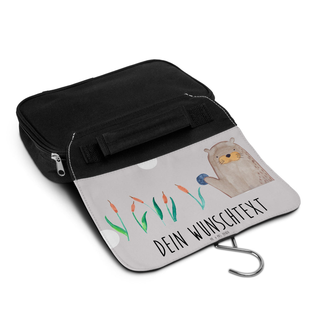 Personalisierter Kulturbeutel Otter mit Stein Personalisierter Kulturbeutel, Personalisierte Waschtasche, Personalisierte Kosmetiktasche, Damen, Herren, Personalisierte Aufbewahrungstasche, Personalisierte Schminktasche, Personalisierter Kosmetikbeutel, Personalisierter Organizer, Personalisierte Kulturtasche, Personalisierte Schminkutensil, Personalisierung, Wunschtext, Wunschname, Selbst bedrucken, Kulturbeutel mit Namen, Otter, Fischotter, Seeotter, Otter Seeotter See Otter