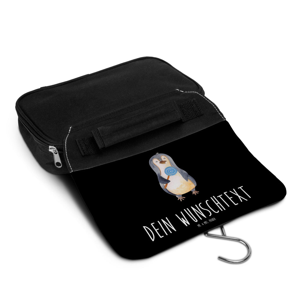 Personalisierter Kulturbeutel Pinguin Lolli Personalisierter Kulturbeutel, Personalisierte Waschtasche, Personalisierte Kosmetiktasche, Damen, Herren, Personalisierte Aufbewahrungstasche, Personalisierte Schminktasche, Personalisierter Kosmetikbeutel, Personalisierter Organizer, Personalisierte Kulturtasche, Personalisierte Schminkutensil, Personalisierung, Wunschtext, Wunschname, Selbst bedrucken, Kulturbeutel mit Namen, Pinguin, Pinguine, Lolli, Süßigkeiten, Blödsinn, Spruch, Rebell, Gauner, Ganove, Rabauke