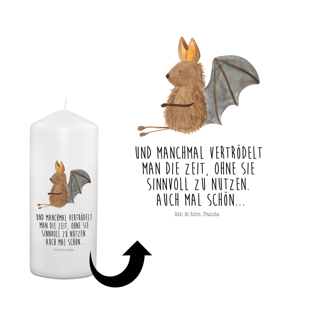 Kerze Fledermaus sitzend Kerze, Taufkerze, Kommunionskerze, Geburtstagskerze, Geschenk Kerze, Taufgeschenk Kerze, Kerze mit Druck, Besondere Kerze, Geschenkidee Kerze, Kerze für Kommunion, Geburtstag Kerze, Kommunion Kerze, Tiermotive, Gute Laune, lustige Sprüche, Tiere, Fledermaus, Fledermäuse, Motivation, entspannen