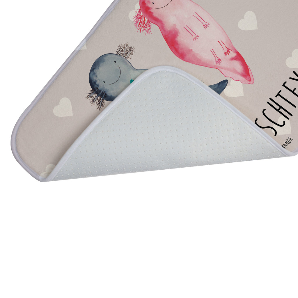 Personalisierter Badvorleger Axolotl Liebe Personalisierte Badematte, Personalisierter Badteppich, Personalisierter Duschvorleger, Personalisierter Badezimmerteppich, Personalisierter Badezimmermatte, Personalisierter Badvorleger, Personalisierter Duschmatte, Personalisierter Duschteppich, Badematte mit Namen, Badteppich mit Namen, Duschvorleger mit Namen, Badezimmerteppich mit Namen, Badezimmermatte mit Namen, Badvorleger mit Namen, Duschmatte mit Namen, Duschteppich mit Namen, Wunschtext, Badvorleger selbst bedrucken, Wunschname, Personalisieren, Liebe, Partner, Freund, Freundin, Ehemann, Ehefrau, Heiraten, Verlobung, Heiratsantrag, Liebesgeschenk, Jahrestag, Hocheitstag, Valentinstag, Geschenk für Frauen, Hochzeitstag, Mitbringsel, Geschenk für Freundin, Geschenk für Partner, Liebesbeweis, für Männer, für Ehemann