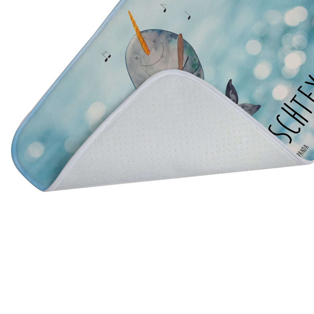 Personalisierter Badvorleger Narwal Gitarre Personalisierte Badematte, Personalisierter Badteppich, Personalisierter Duschvorleger, Personalisierter Badezimmerteppich, Personalisierter Badezimmermatte, Personalisierter Badvorleger, Personalisierter Duschmatte, Personalisierter Duschteppich, Badematte mit Namen, Badteppich mit Namen, Duschvorleger mit Namen, Badezimmerteppich mit Namen, Badezimmermatte mit Namen, Badvorleger mit Namen, Duschmatte mit Namen, Duschteppich mit Namen, Wunschtext, Badvorleger selbst bedrucken, Wunschname, Personalisieren, Meerestiere, Meer, Urlaub, Narwal, Wal, Tanzen, Probleme, Problemlösung, Frust, Gespräche, Gitarre