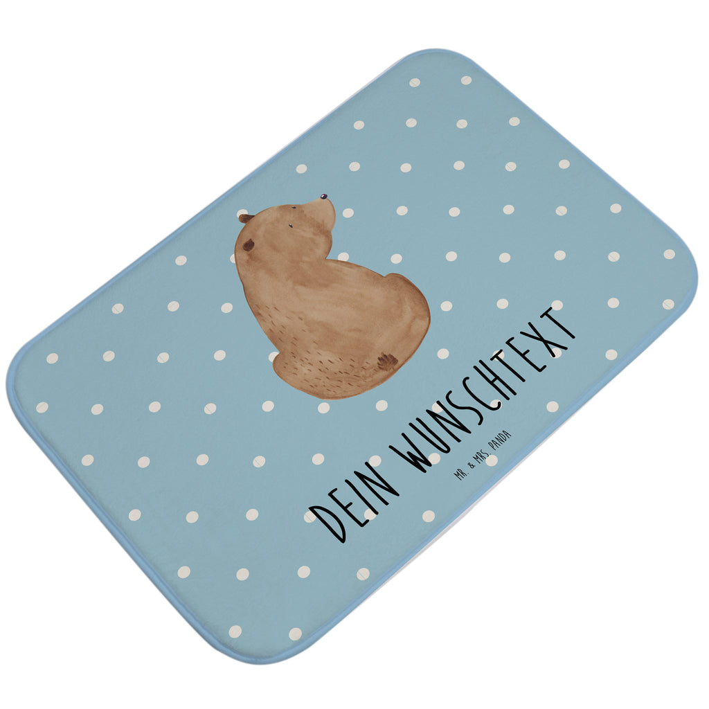 Personalisierter Badvorleger Bär Schulterblick Personalisierte Badematte, Personalisierter Badteppich, Personalisierter Duschvorleger, Personalisierter Badezimmerteppich, Personalisierter Badezimmermatte, Personalisierter Badvorleger, Personalisierter Duschmatte, Personalisierter Duschteppich, Badematte mit Namen, Badteppich mit Namen, Duschvorleger mit Namen, Badezimmerteppich mit Namen, Badezimmermatte mit Namen, Badvorleger mit Namen, Duschmatte mit Namen, Duschteppich mit Namen, Wunschtext, Badvorleger selbst bedrucken, Wunschname, Personalisieren, Bär, Teddy, Teddybär, Selbstachtung, Weltansicht, Motivation, Bären, Bärenliebe, Weisheit