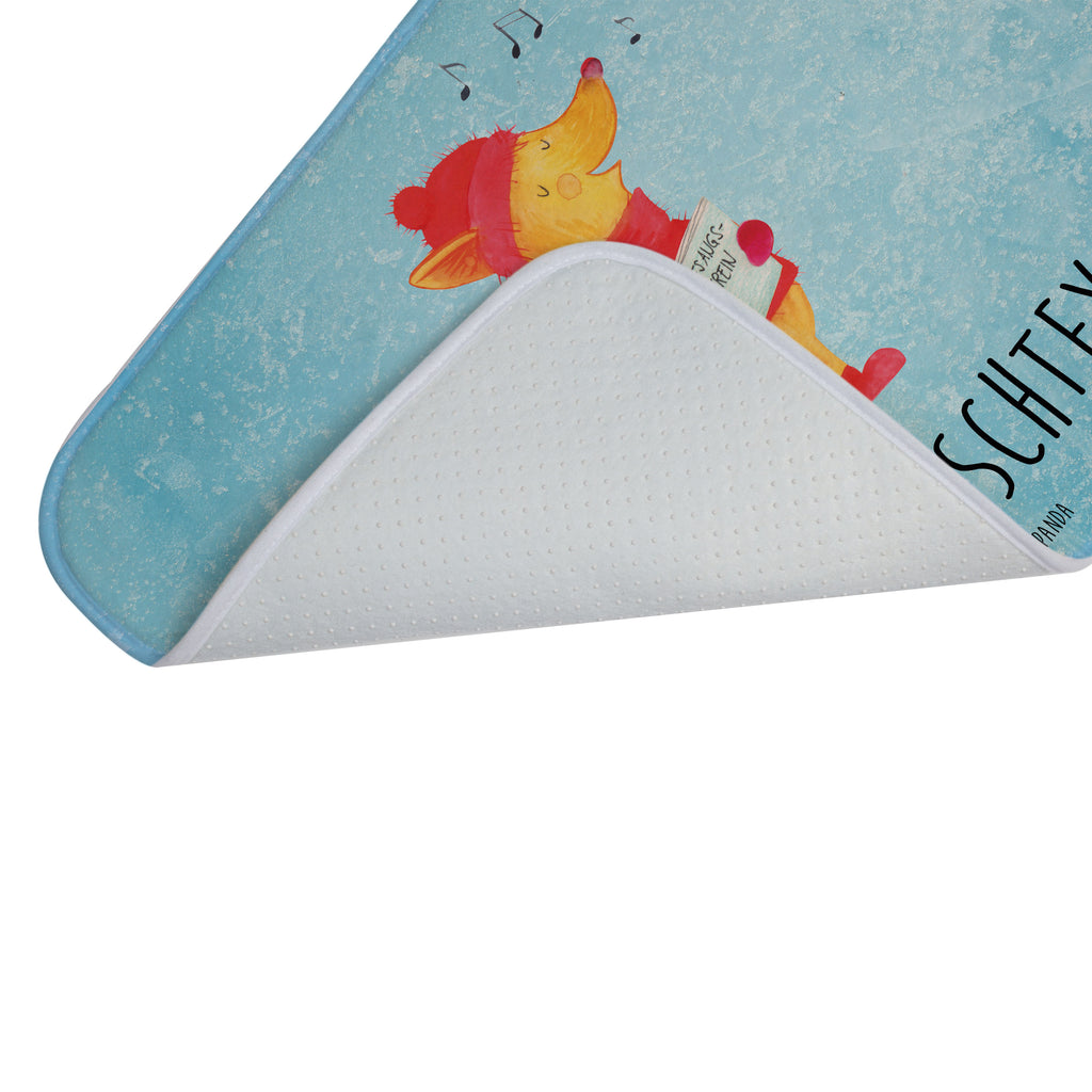 Personalisierter Badvorleger Fuchs Sänger Personalisierte Badematte, Personalisierter Badteppich, Personalisierter Duschvorleger, Personalisierter Badezimmerteppich, Personalisierter Badezimmermatte, Personalisierter Badvorleger, Personalisierter Duschmatte, Personalisierter Duschteppich, Badematte mit Namen, Badteppich mit Namen, Duschvorleger mit Namen, Badezimmerteppich mit Namen, Badezimmermatte mit Namen, Badvorleger mit Namen, Duschmatte mit Namen, Duschteppich mit Namen, Wunschtext, Badvorleger selbst bedrucken, Wunschname, Personalisieren, Winter, Weihnachten, Weihnachtsdeko, Nikolaus, Advent, Heiligabend, Wintermotiv, Fuchs, Füchse, Sänger, Geschenk Sänger, Singen, Weihnachtslieder
